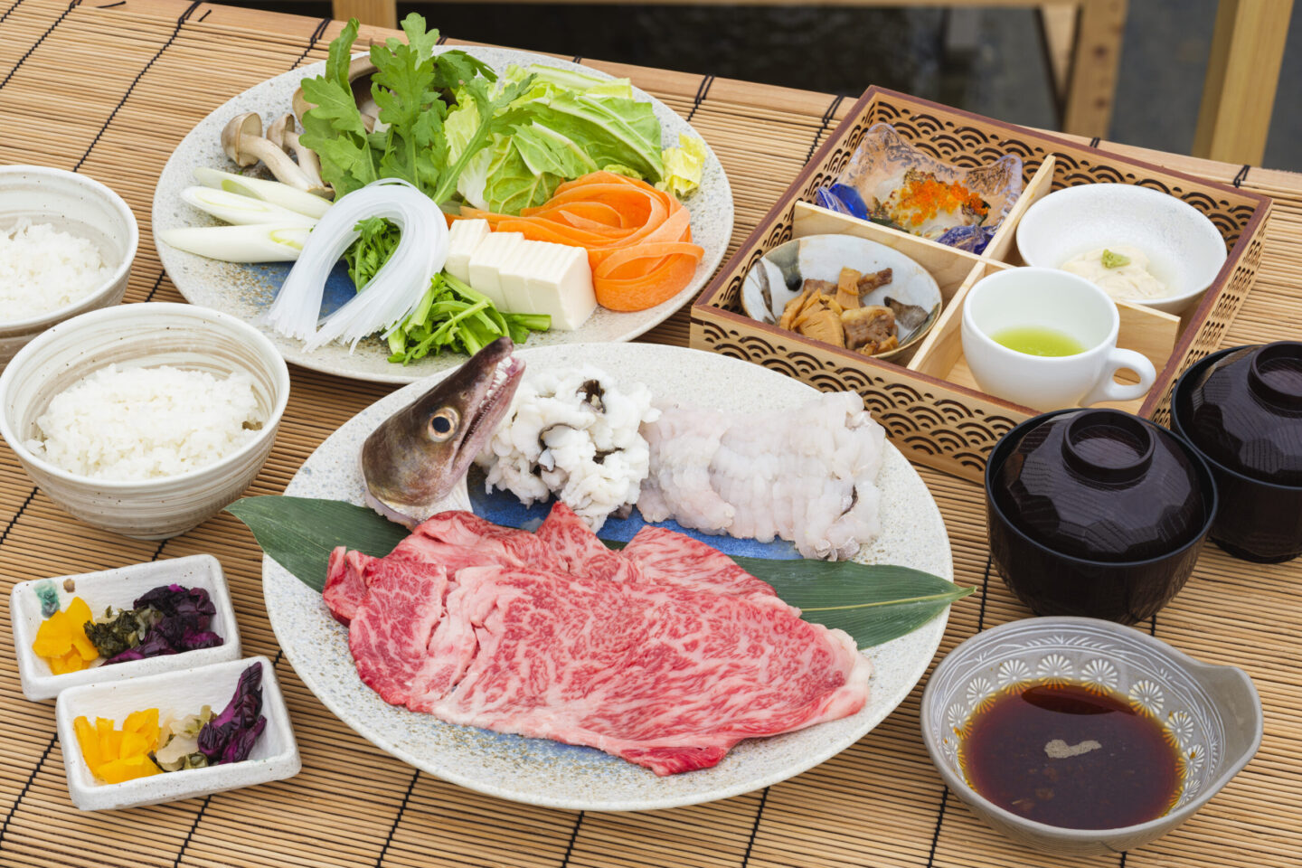 Tamba Beef and Conger eel Sukiyaki Course (This course is limited to 10 meals per day)