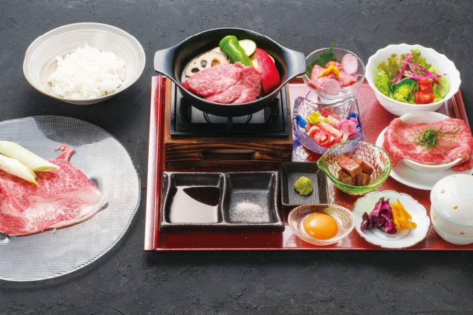 Kuroge Wagyu Tanno Gozen (a set meal that you can enjoy various Kuroge Wagyu dishes.)